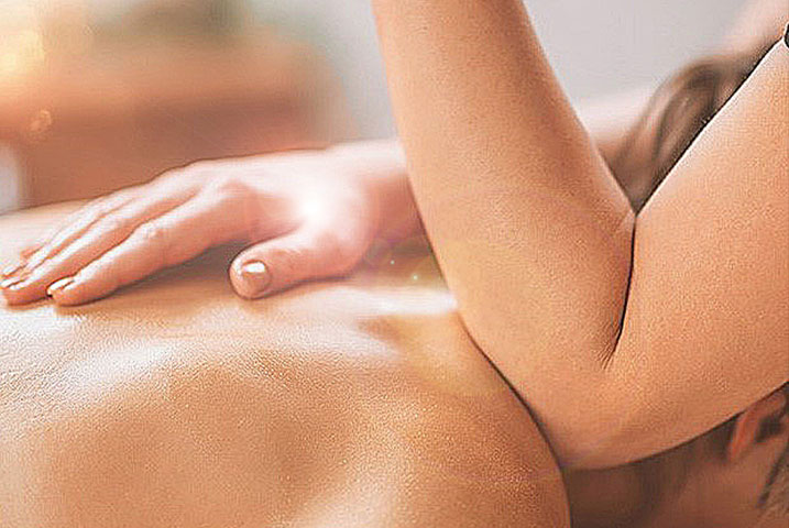 Massage dynamisant Lomi-Lomi